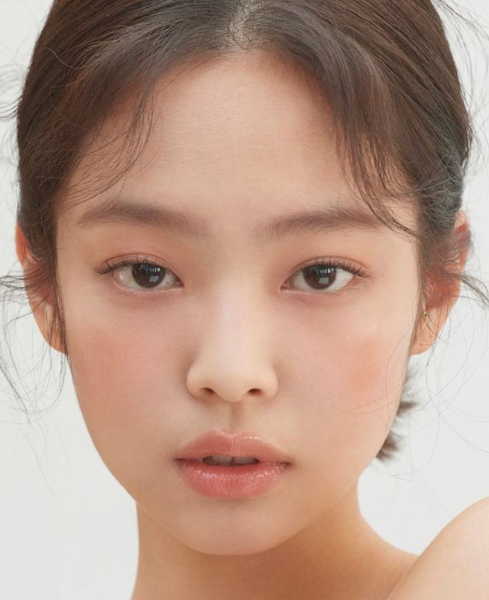 今年留流行的纯欲风是什么意思