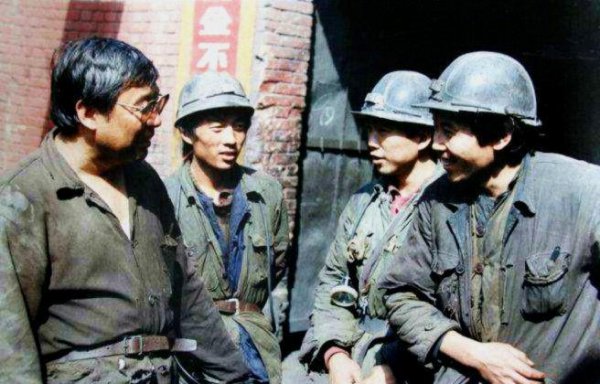 少平最后和谁在一起了