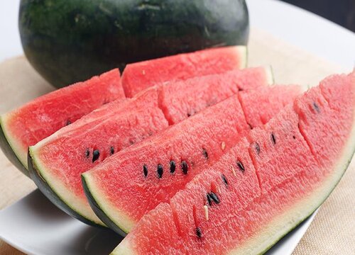 西瓜和什么不能一起吃