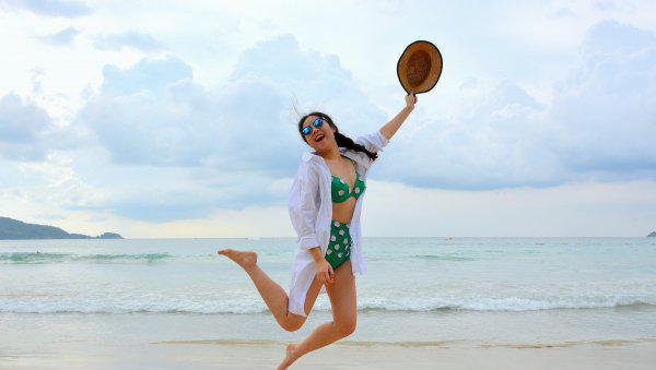 海边拍照姿势有哪些