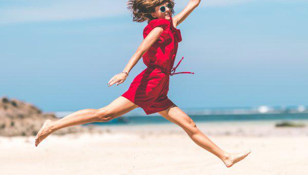 海边拍照姿势有哪些