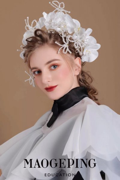 化妆师工资一般是多少钱每月