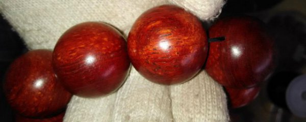 兔年男本命年要佩戴什么