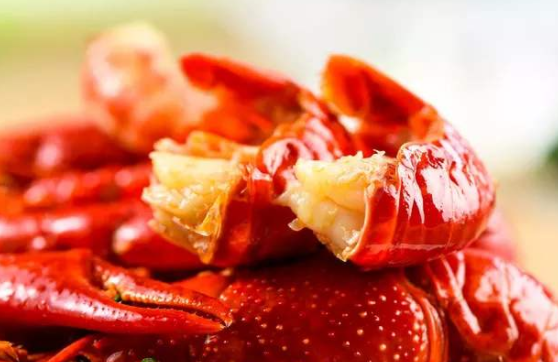 小龙虾的虾黄是什么部位的肉