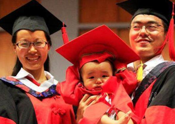 博士后工资多少钱一个月