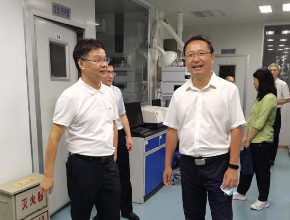 博士后工资多少钱一个月