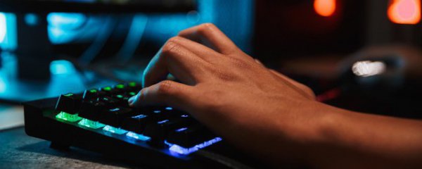 青轴和茶轴的区别