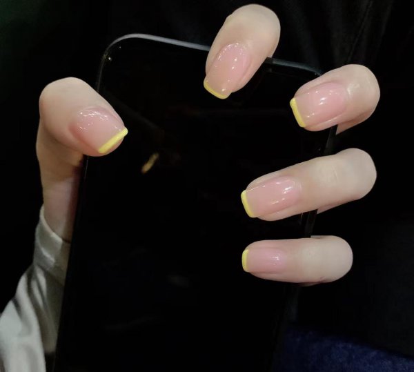 显手白的美甲颜色