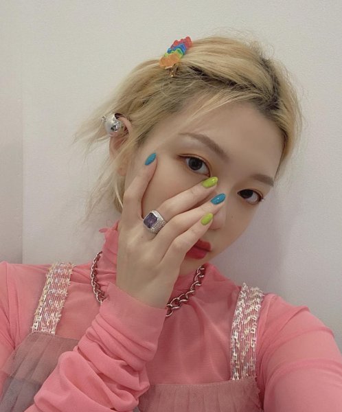 显手白的美甲颜色