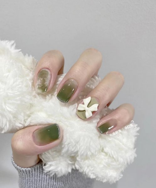 显手白的美甲颜色