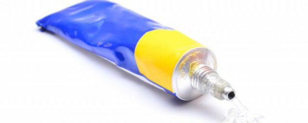 在家自制酒精胶的简单方法