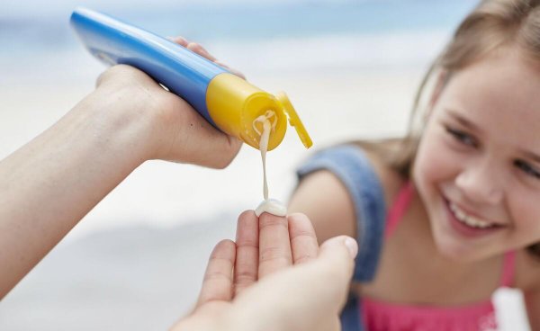 先防晒还是隔离霜有什么区别