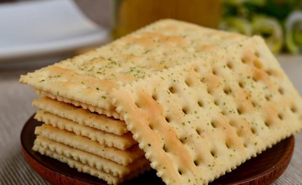 老人吃什么零食比较好