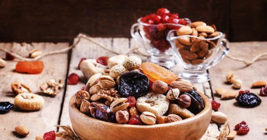 老人吃什么零食比较好