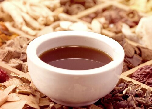 种植中药材赚钱吗