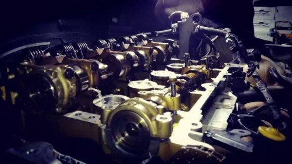 车烧机油是什么原因