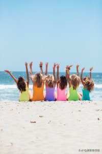 海边拍照姿势有哪些 4个女生海边拍照小技巧介绍