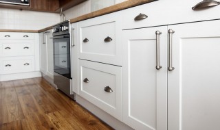 抽屉怎么卸下来 抽屉怎样从滑轨卸下来