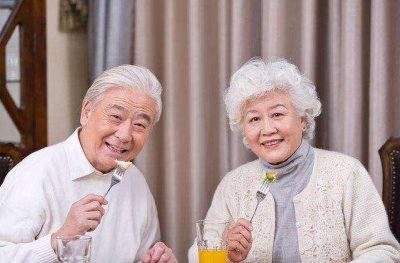 老人吃什么零食比较好 适合老人的6种营养零食