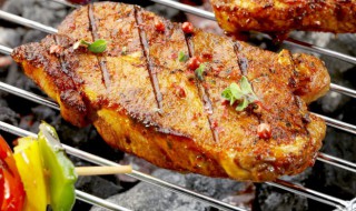 生牛肉怎么做牛排 生牛肉做牛排的教程