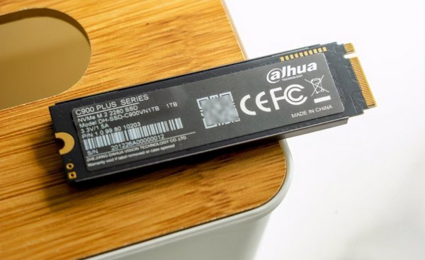 硬盘长什么样子图片