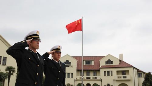 想当国家干部应该考哪个大学