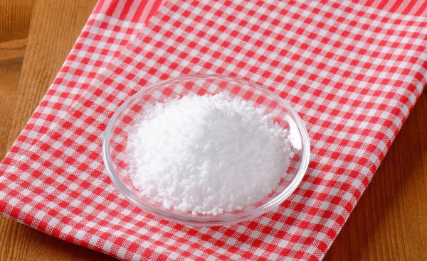 衣服发黄洗白方法