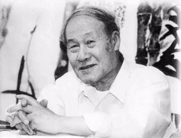 作家管桦的介绍