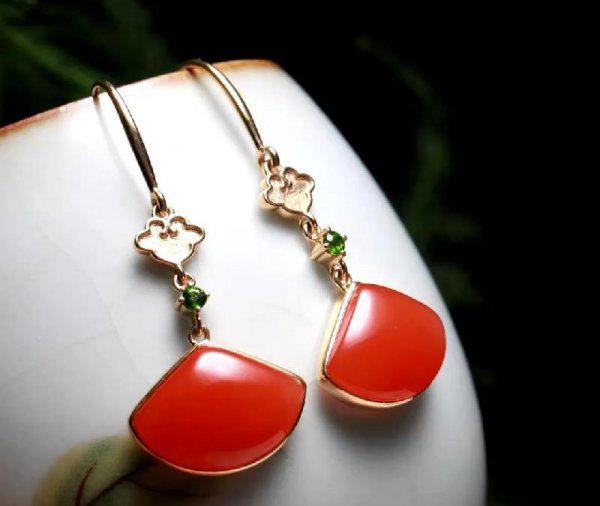 瓦西料南红和保山南红哪个好