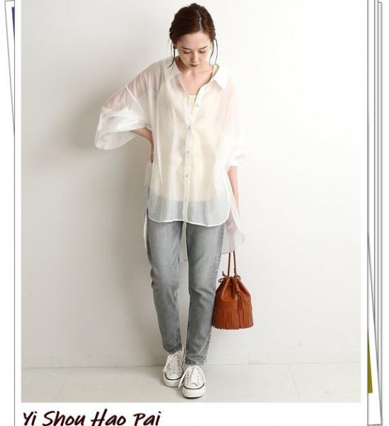 牛仔裤搭配什么样的上衣