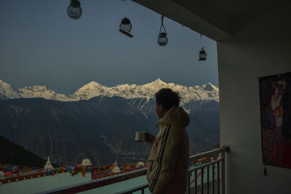 梅里雪山有人登顶吗