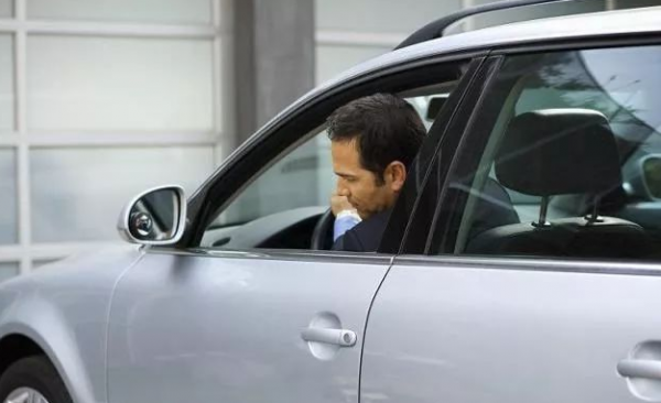 现在强险一年交多少钱