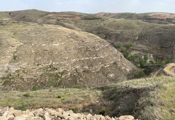 石峁遗址简介和资料