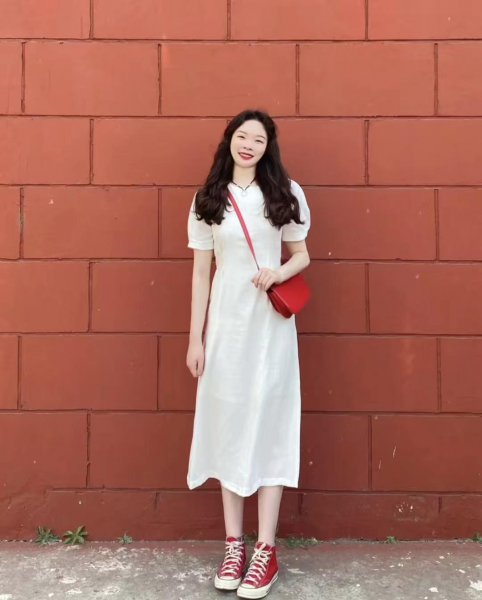 白色裙子配什么鞋子