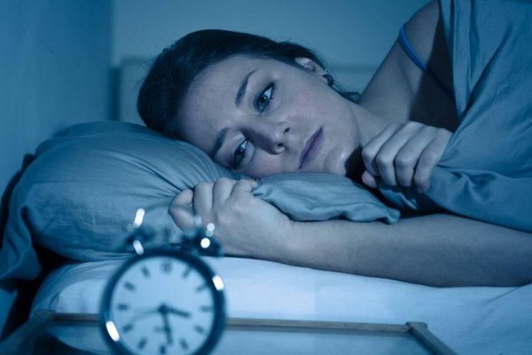 晚上长期开灯睡觉有什么危害