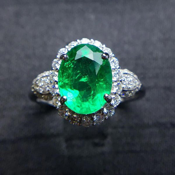 祖母绿1克拉多少钱