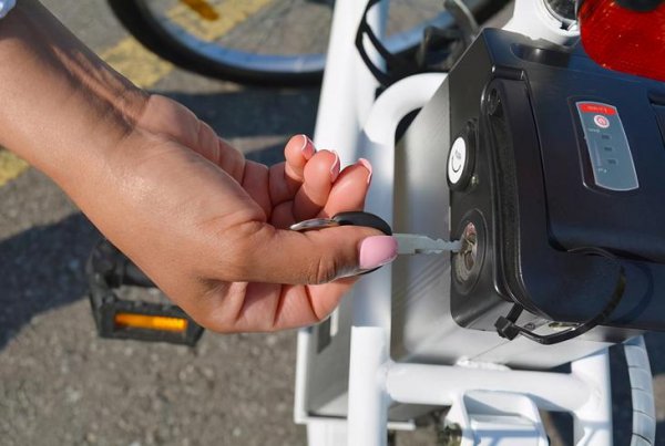 电动车5年了还值得换电瓶吗