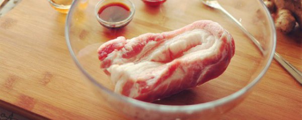 煮肉放什么材料才好吃