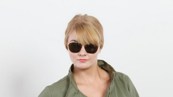 墨绿色最佳颜色搭配图