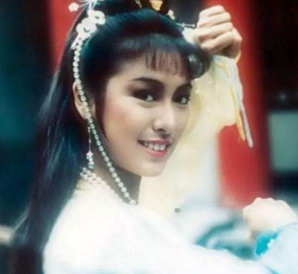 黄蓉的饰演者是谁