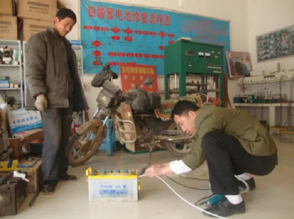 电瓶车电瓶怎么激活修复