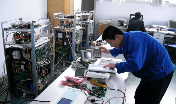 物理好的男生适合报考的专业