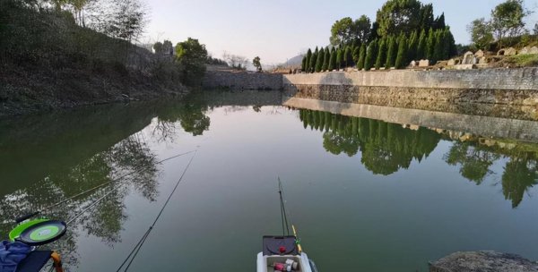 夜钓鱼为什么不开口