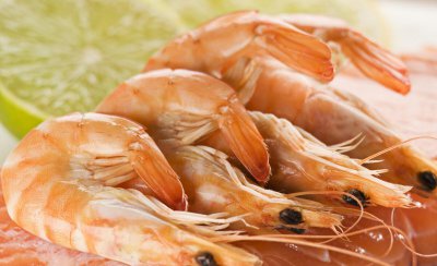 基围虾蒸多久最佳时间 蒸基围虾是用冷水还是热水煮