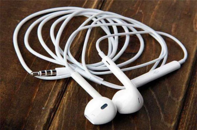 苹果自带耳机什么水准 iphone自带耳机属于什么水平