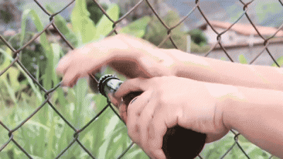 没有瓶起子怎么开啤酒小窍门 十三个招式教你花式开啤酒