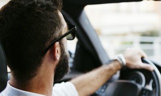 车里粘什么物件 车里粘哪些物件