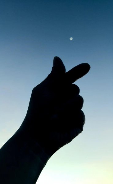 手机怎么拍月亮更清晰