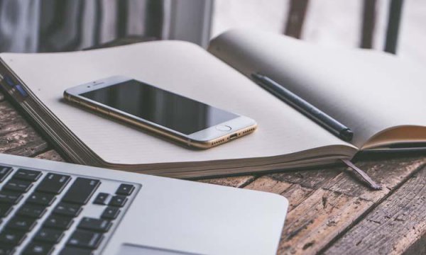 老板坐车坐哪个位置后排