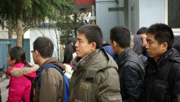 公务员多少岁之前可以考